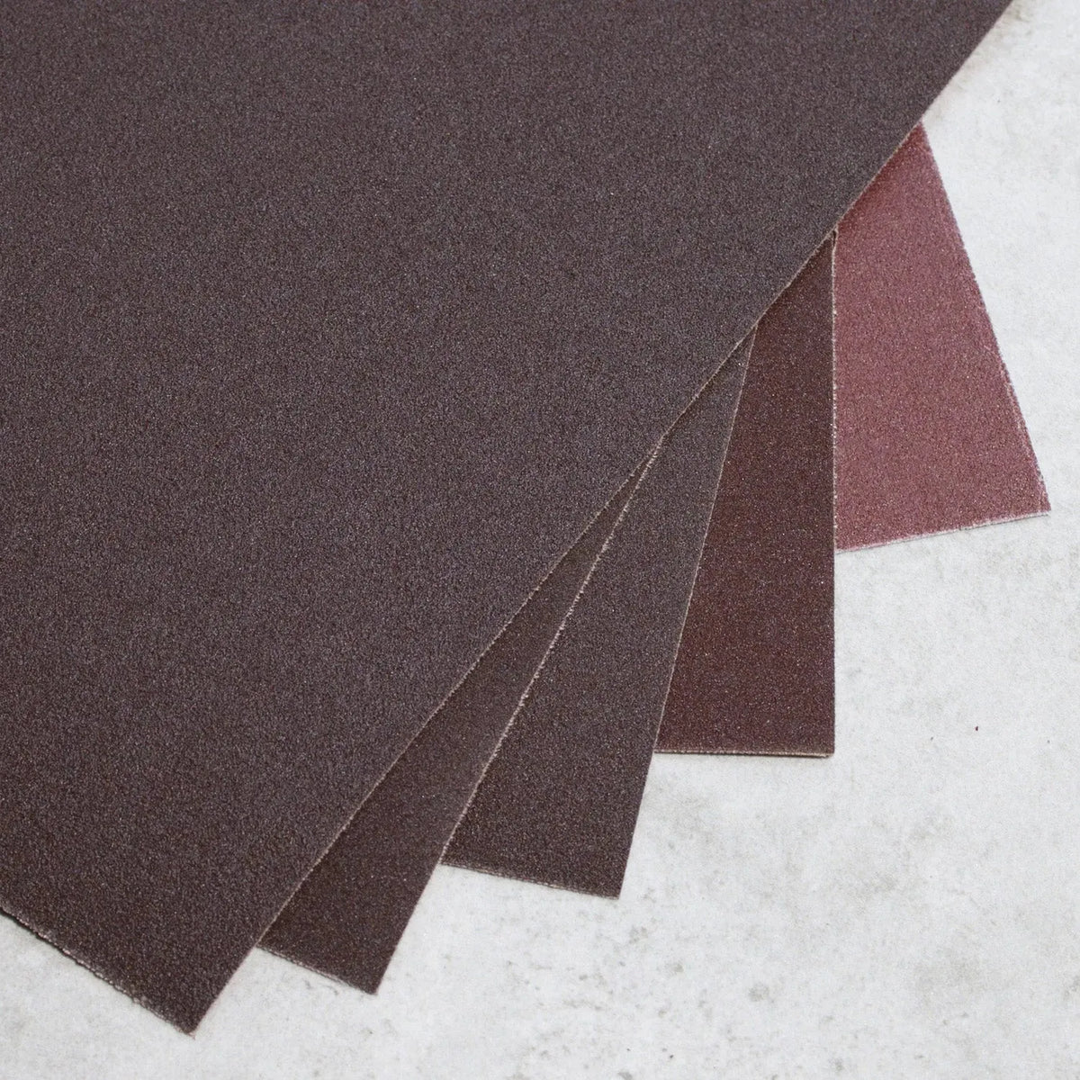 Schuurlinnen vel 230 x 280 mm - diverse korrels – CraftPoint