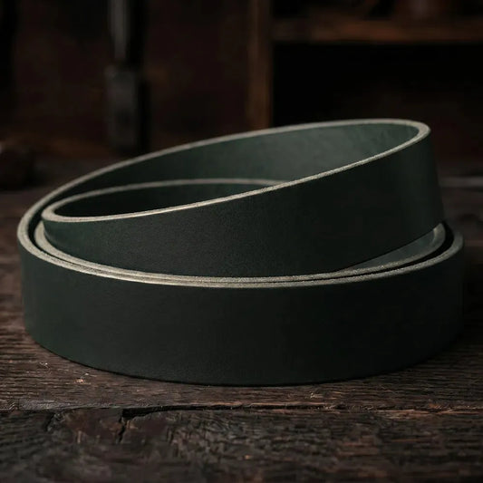 Leren riemstrook 3,0 - 3,5 mm, 140 cm, 15 - 80 mm - Foresta - Groen – CraftPoint